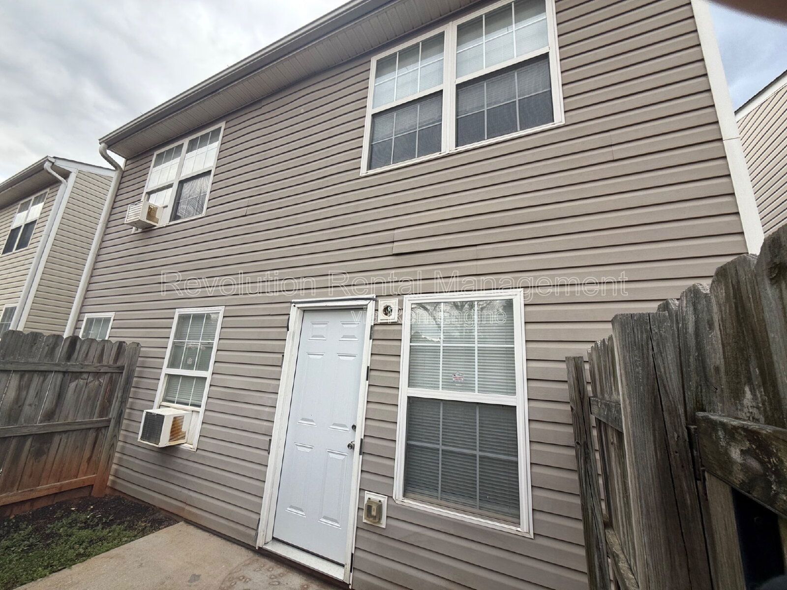 Lovely 3 bed 2.5 bath in Covington! property image