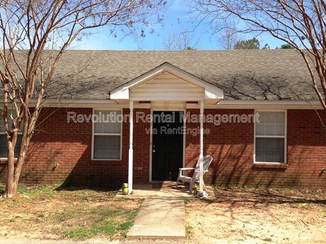 Cozy One-Story Apartment in Senoia - Building 2, Unit F Available property image