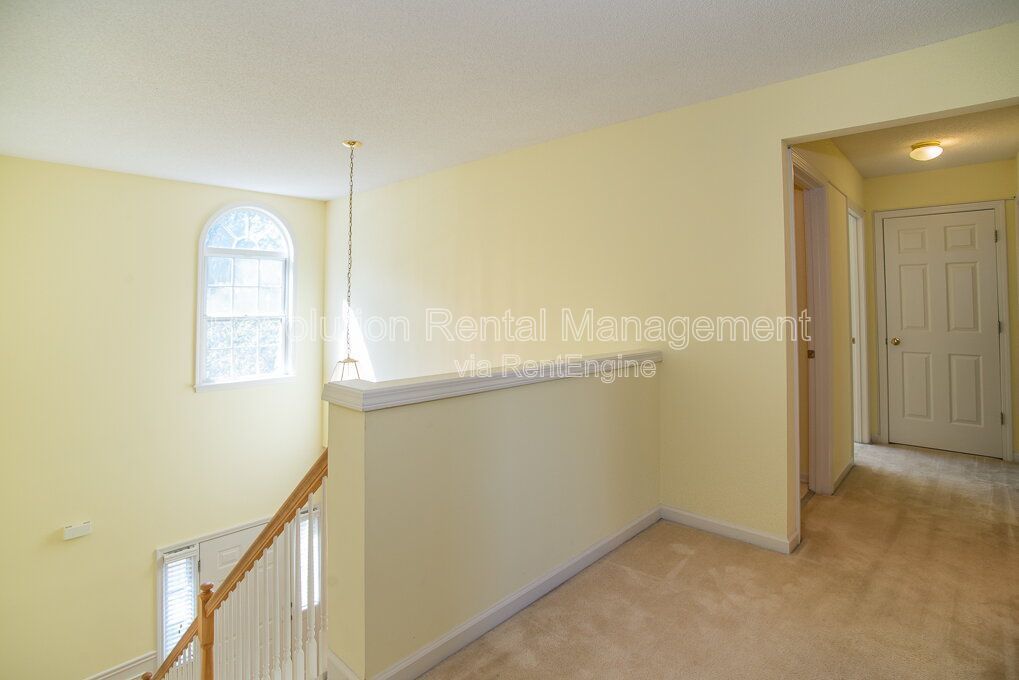 Charming Single Family Home on Crossington Road with Fireplace and Private Yard property image