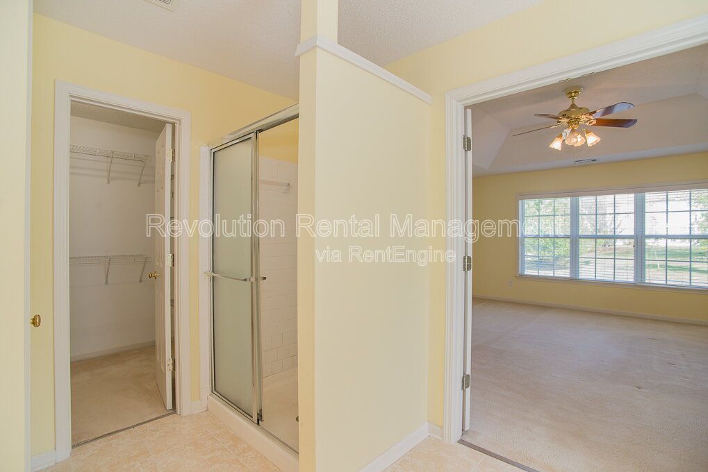 Charming Single Family Home on Crossington Road with Fireplace and Private Yard property image