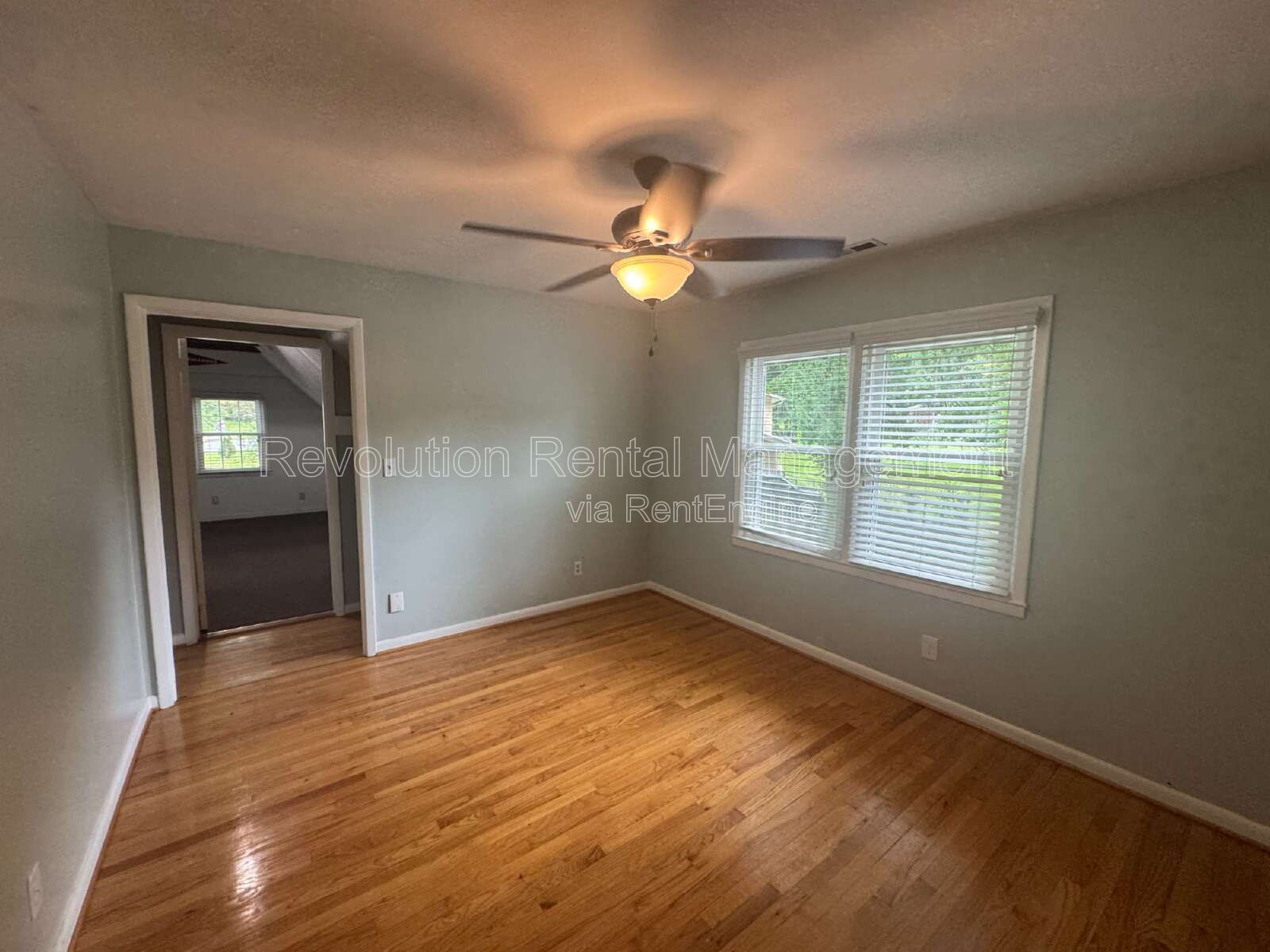 Spacious Two-Story Home in Northcrest with Neighborhood Amenities and Atlanta Access property image