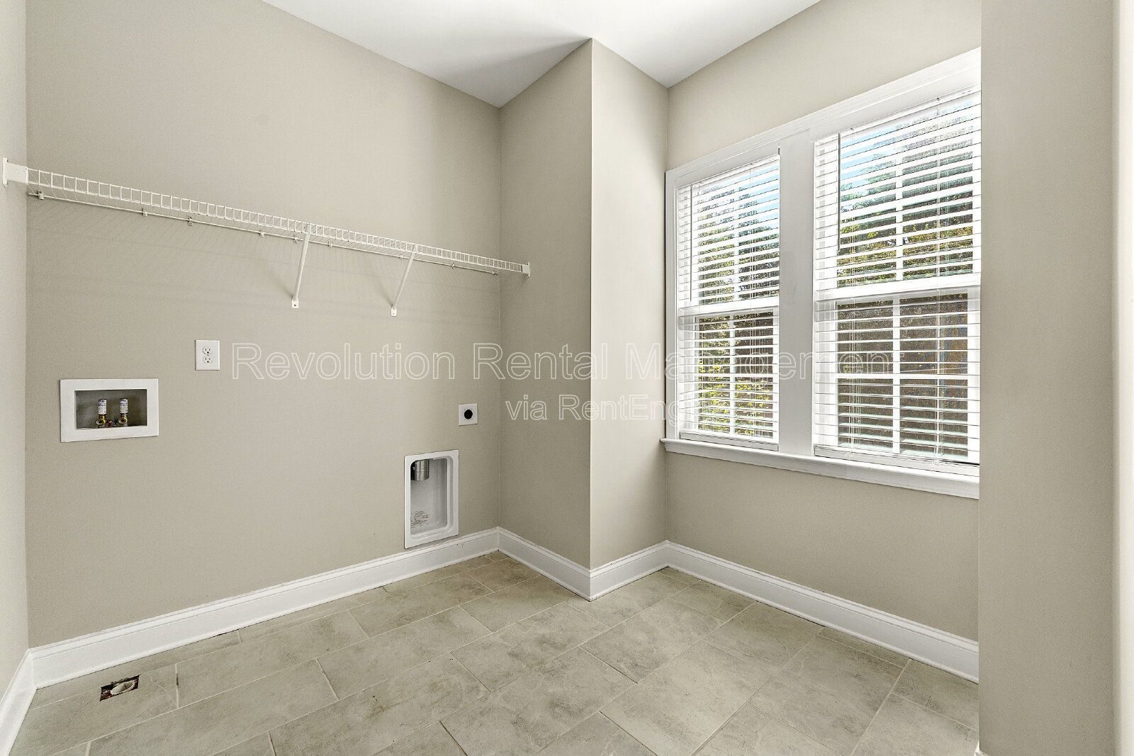Stunning 2492 Sq Ft New Construction Home in Hedges Park - Built 2021 property image