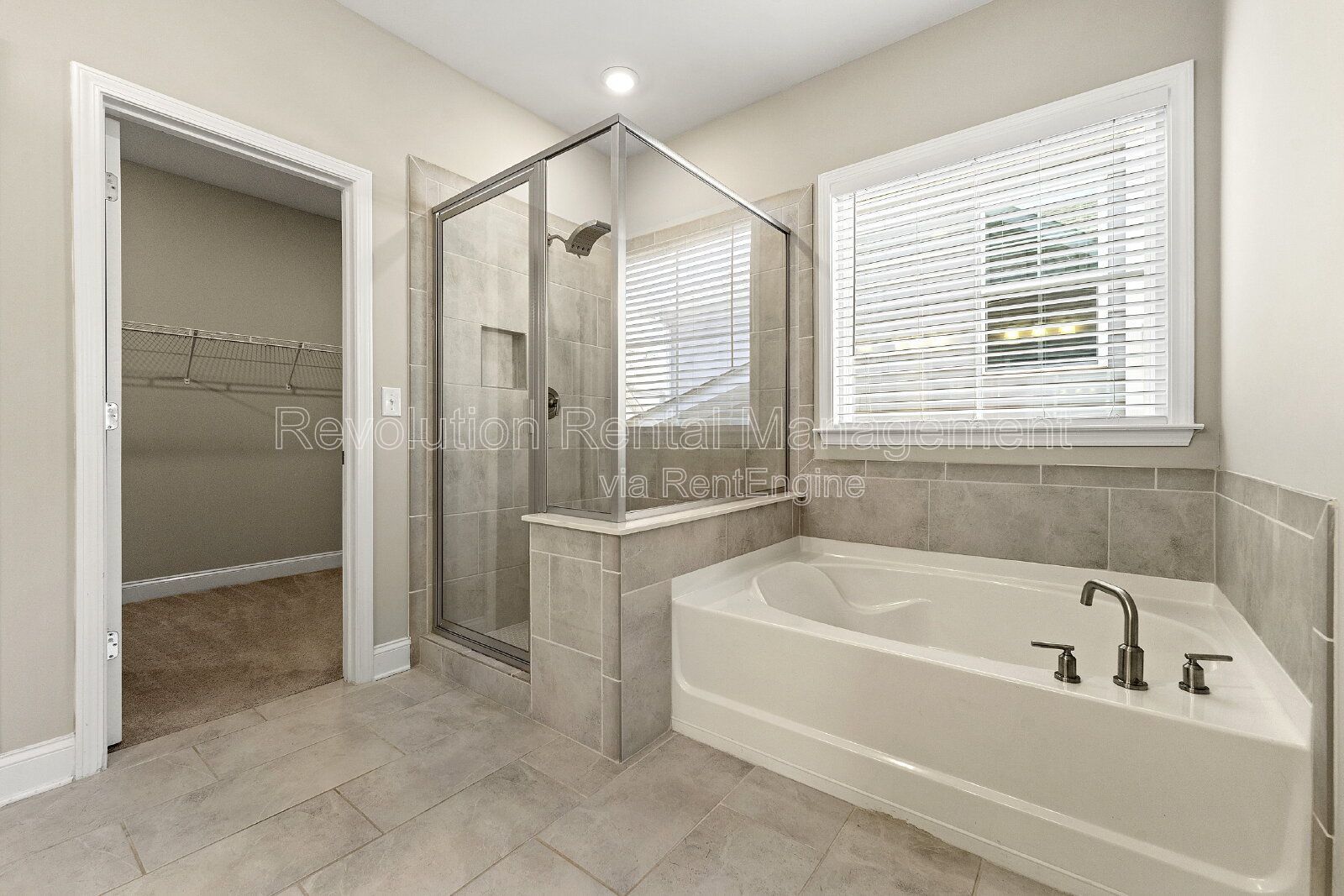 Stunning 2492 Sq Ft New Construction Home in Hedges Park - Built 2021 property image