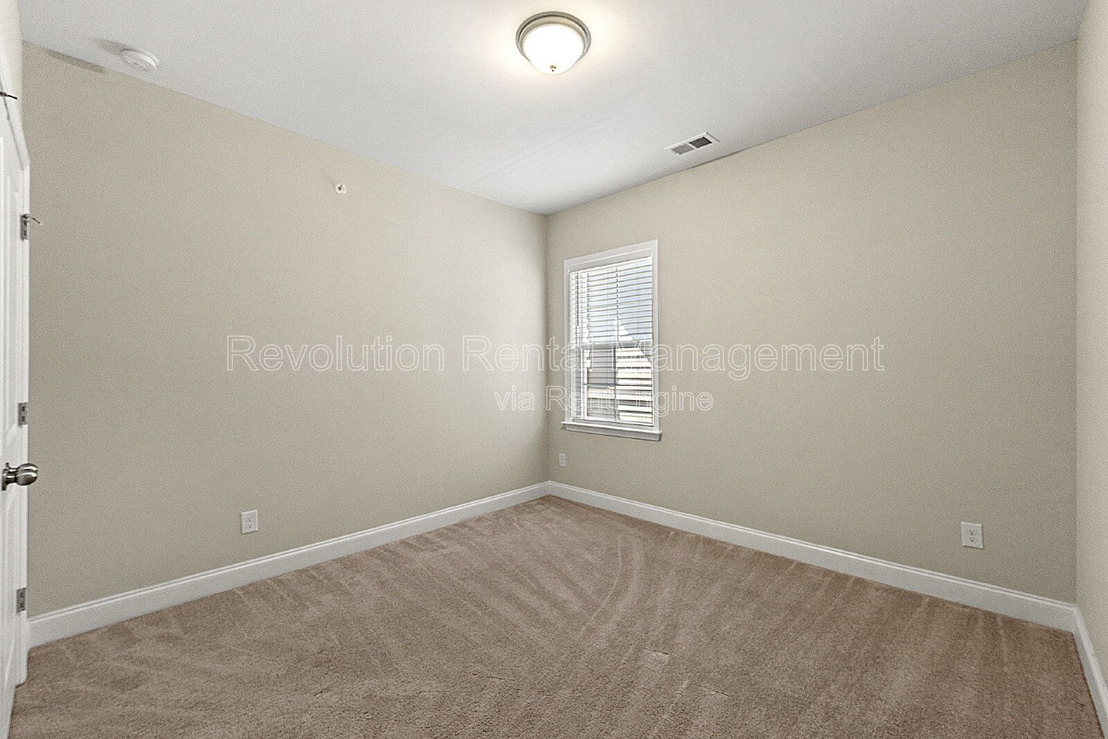 Stunning 2492 Sq Ft New Construction Home in Hedges Park - Built 2021 property image