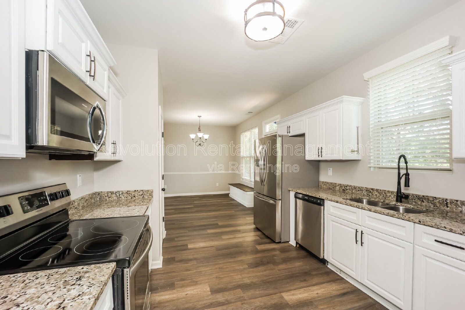 Two-Story Home with 2-Car Garage & Fireplace in Stonebriar property image
