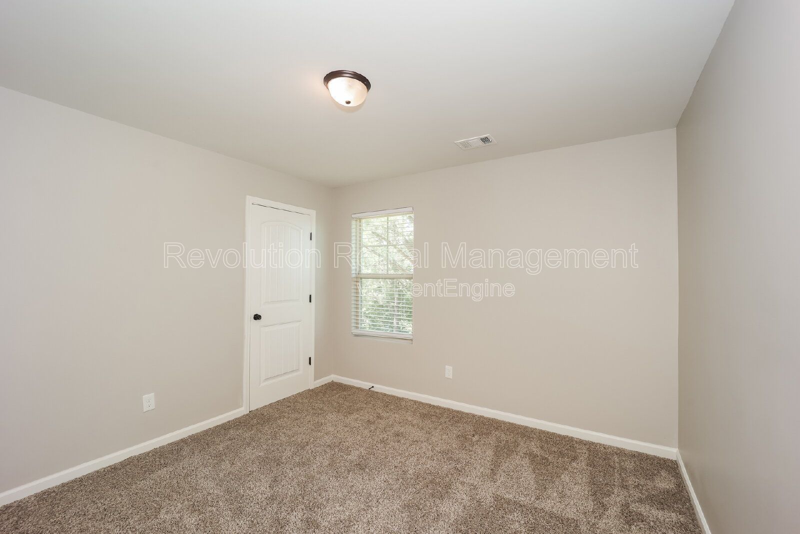 Two-Story Home with 2-Car Garage & Fireplace in Stonebriar property image