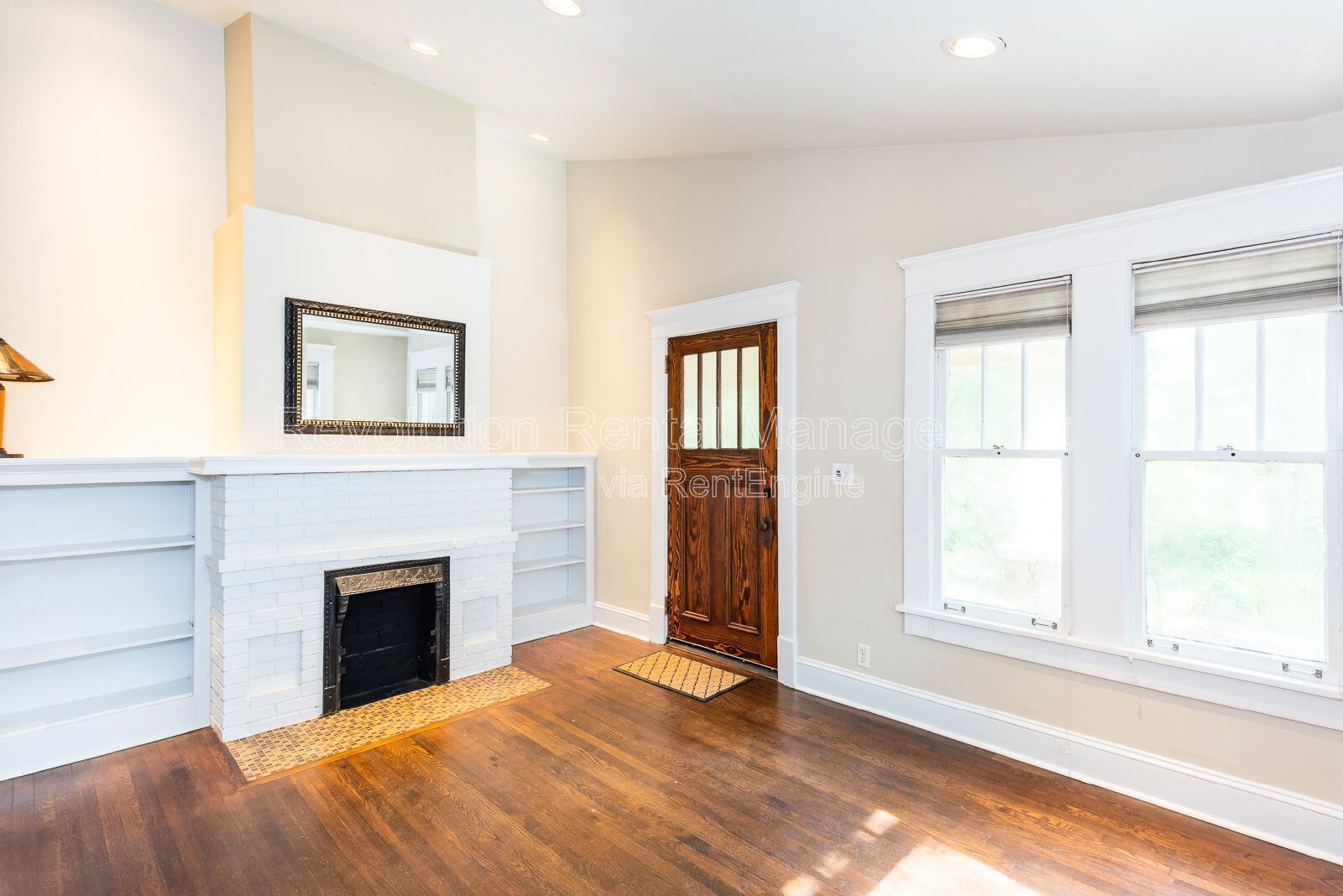 Historic 1920 Craftsman Home in Atlanta's Grant Park — 2 Bed / 2 Bath with Fenced Yard property image
