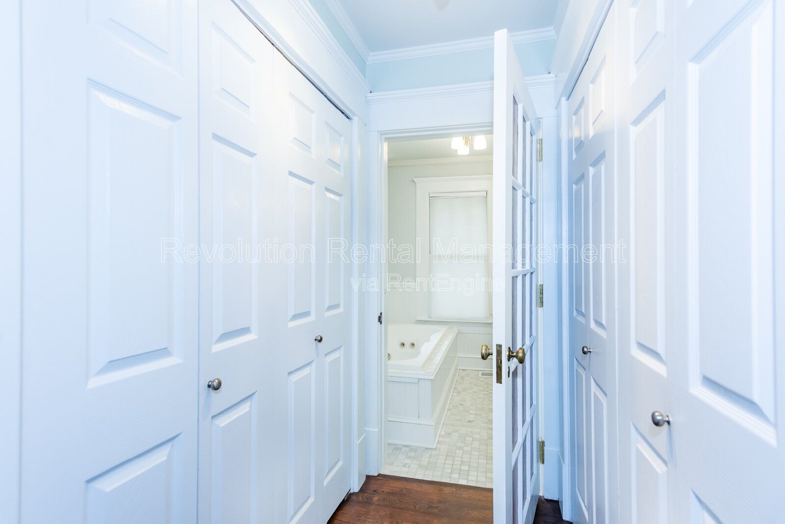 Historic 1920 Craftsman Home in Atlanta's Grant Park — 2 Bed / 2 Bath with Fenced Yard property image