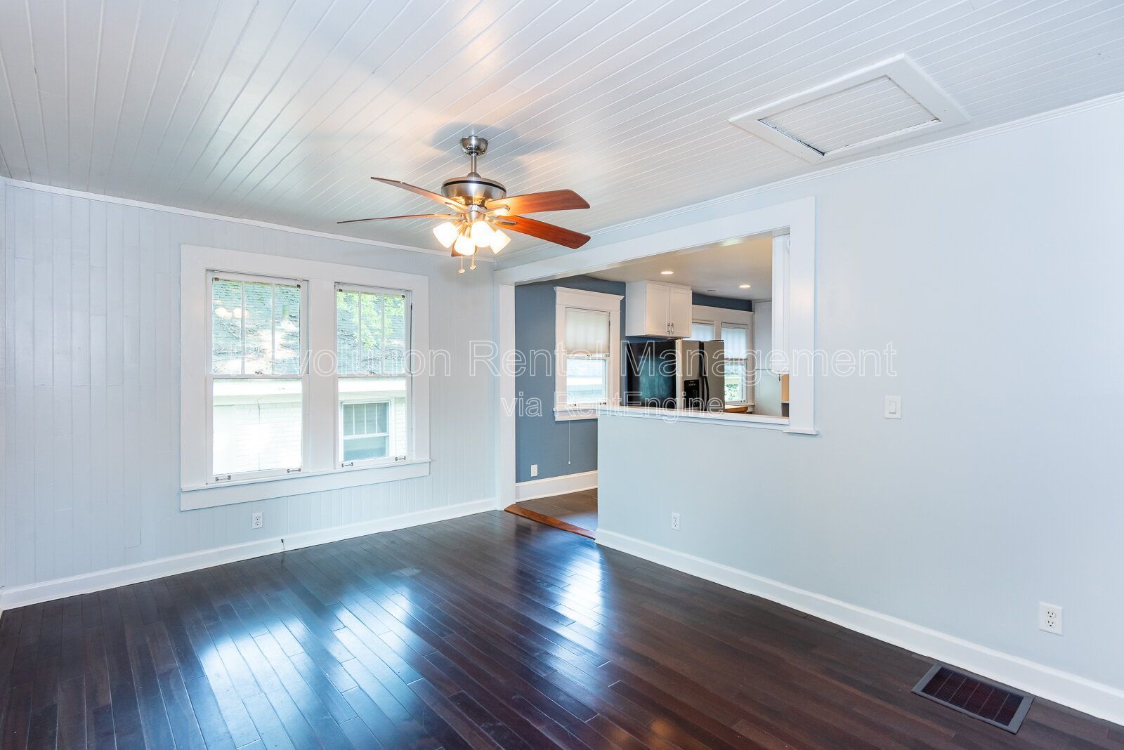 Historic 1920 Craftsman Home in Atlanta's Grant Park — 2 Bed / 2 Bath with Fenced Yard property image