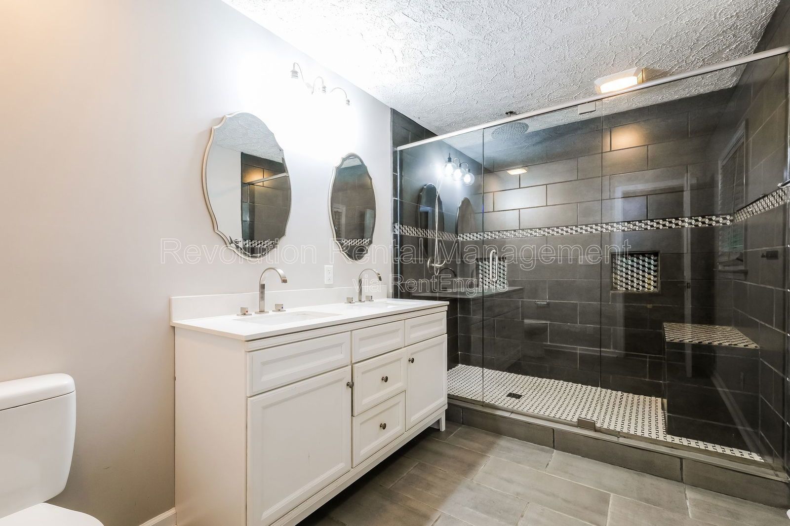 1027 Mandalay Ct SW property image