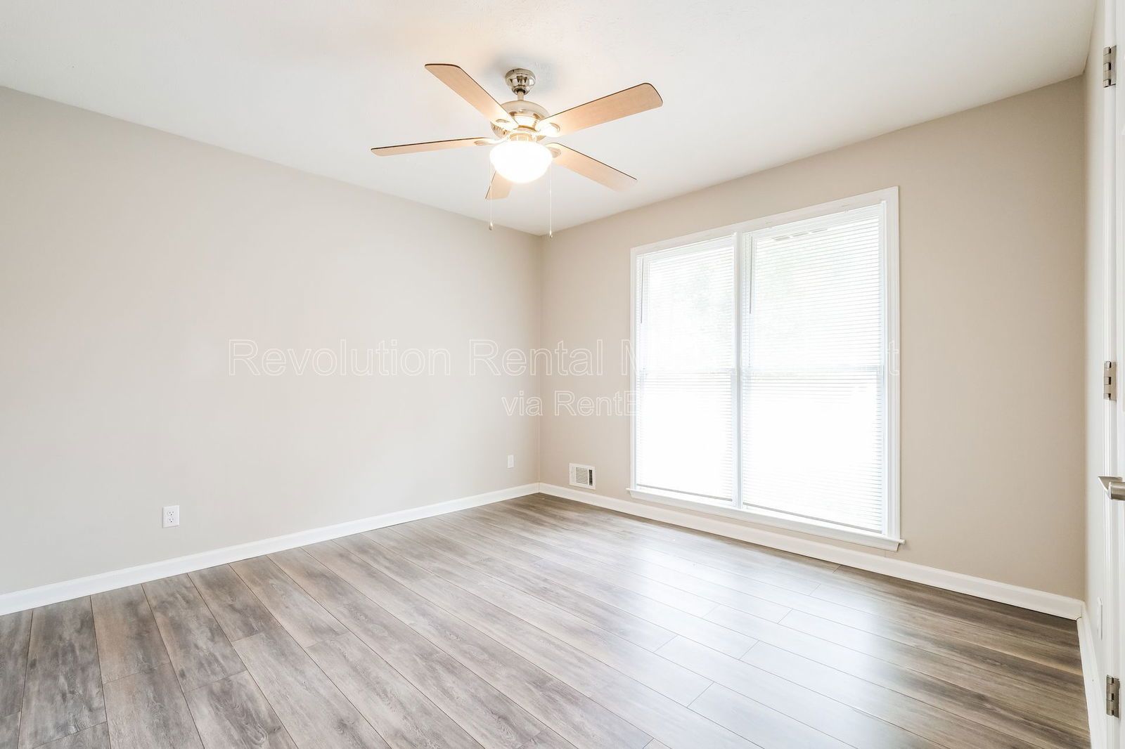 1027 Mandalay Ct SW property image