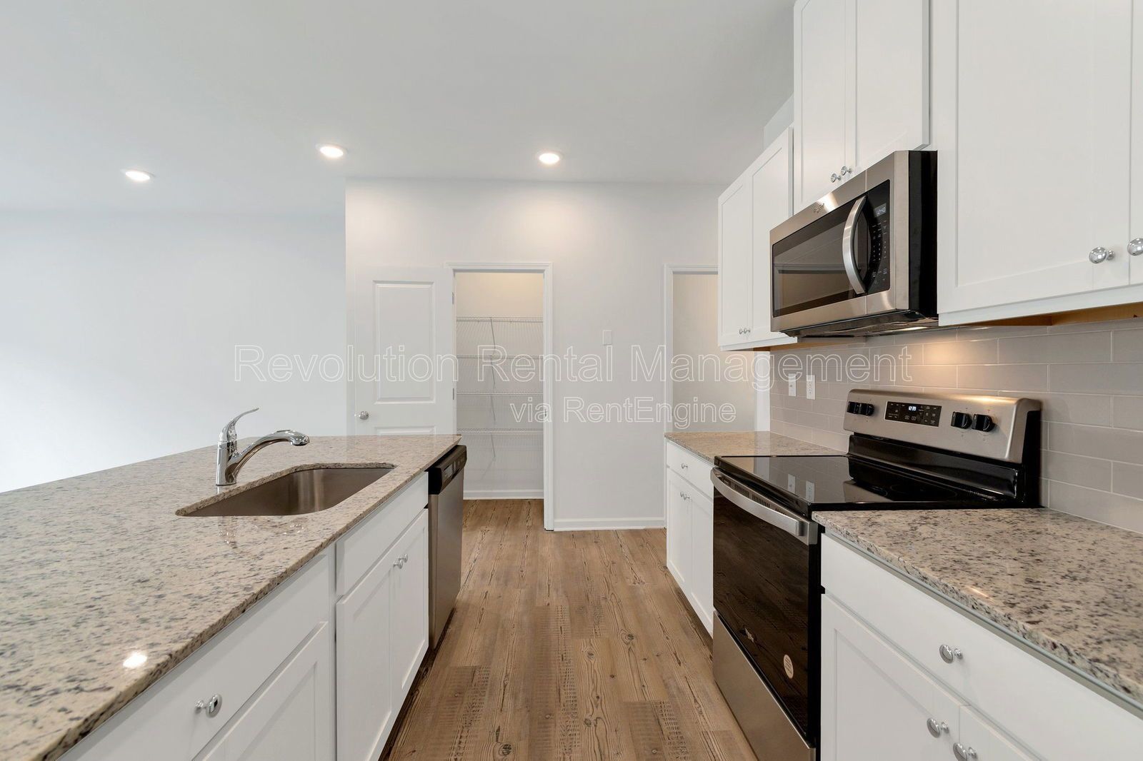 101 Tumbling Waters Trl property image