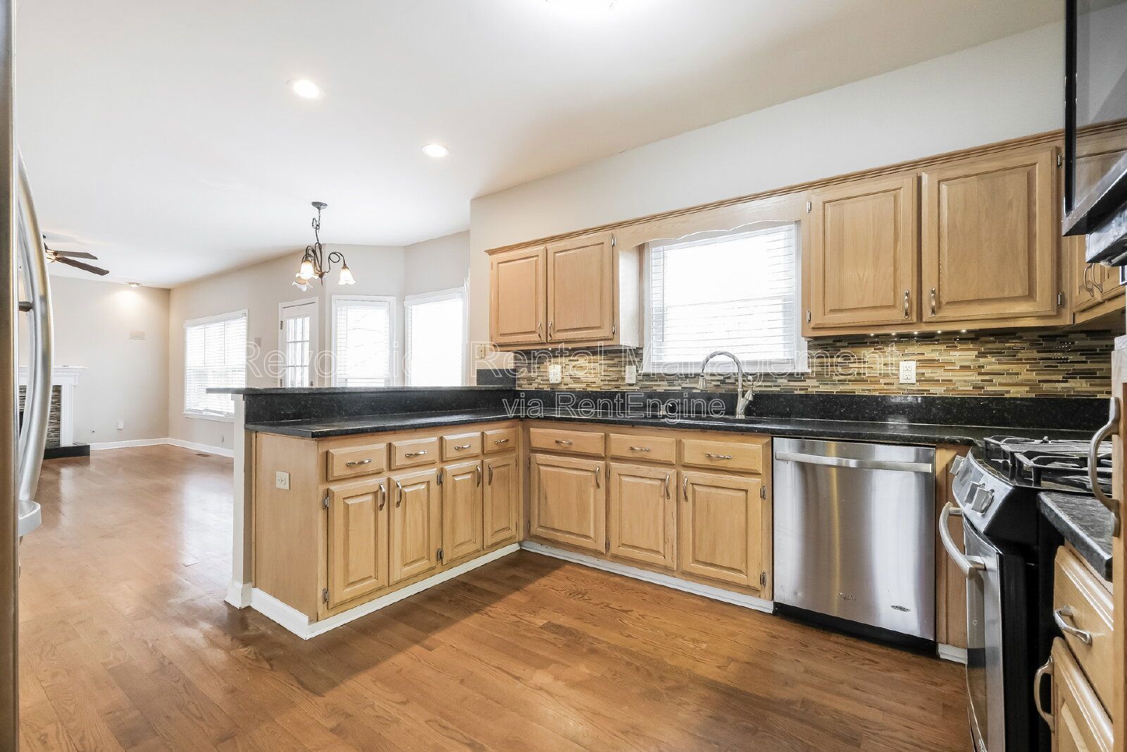 Spacious 5 bdrm in Lawrenceville! property image