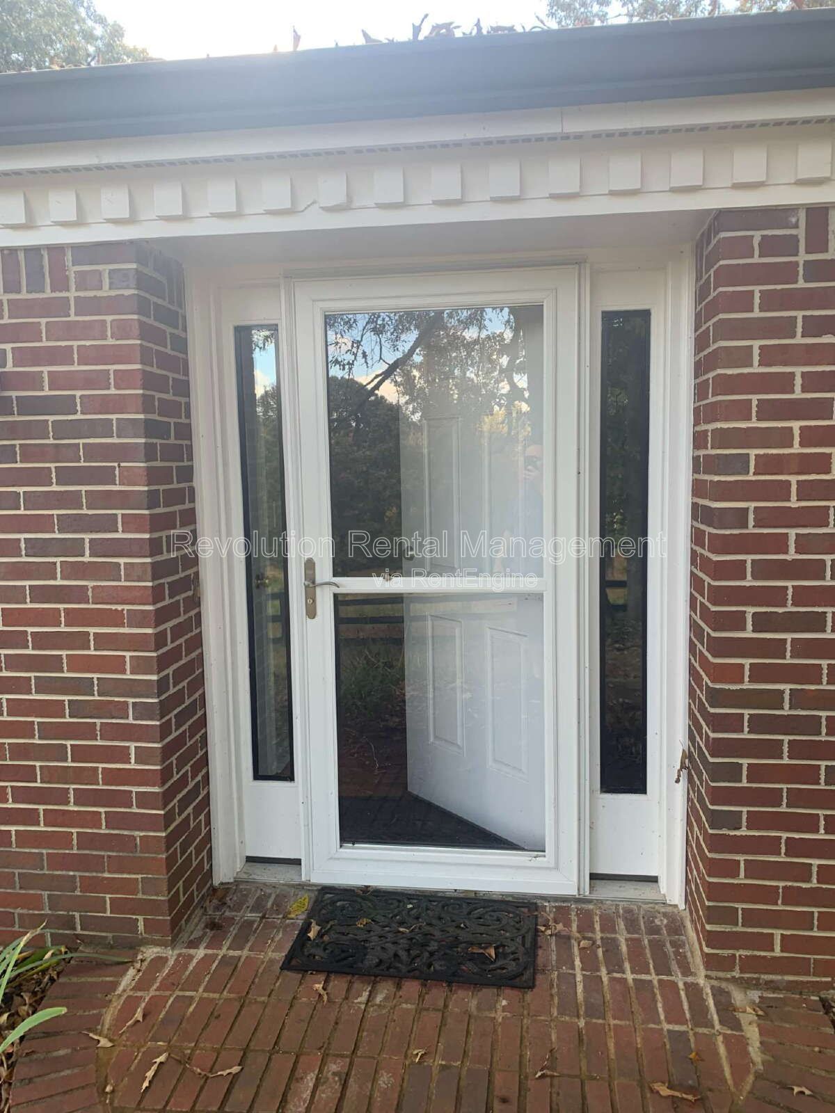 *Secluded Ranch-Style Home on 21 Acres of Serenity property image