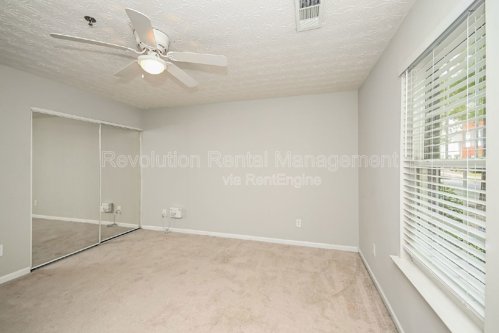 Beautiful 4 Bedroom, 3 Bath Home for Rent in Woodstock property image