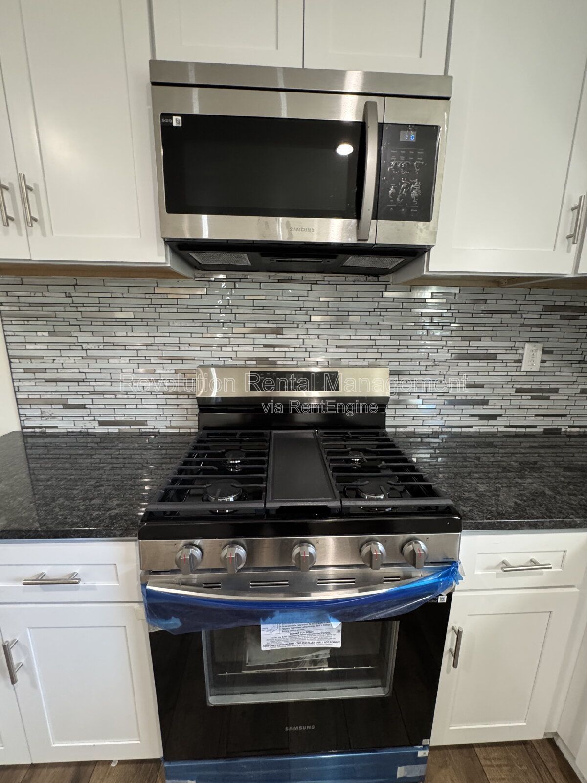 Updated 3-Bedroom Home with Finished Basement in East Point property image