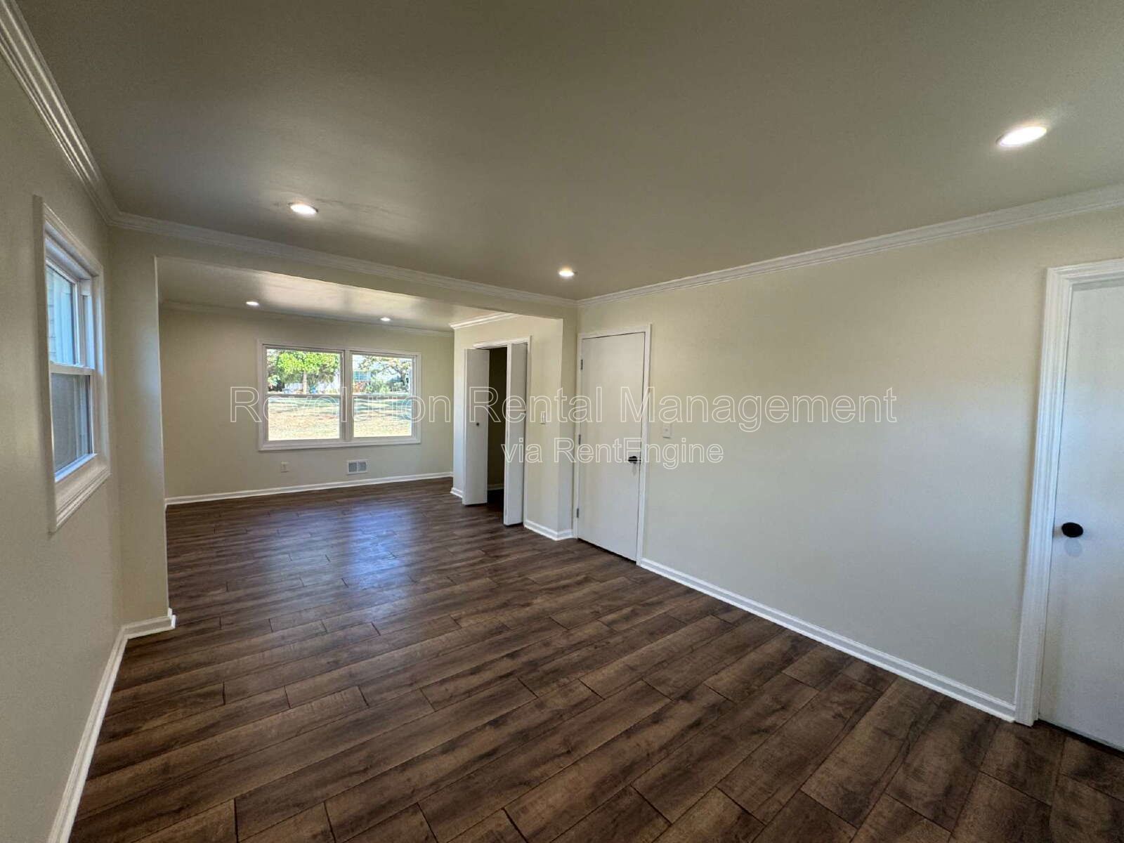 Updated 3-Bedroom Home with Finished Basement in East Point property image