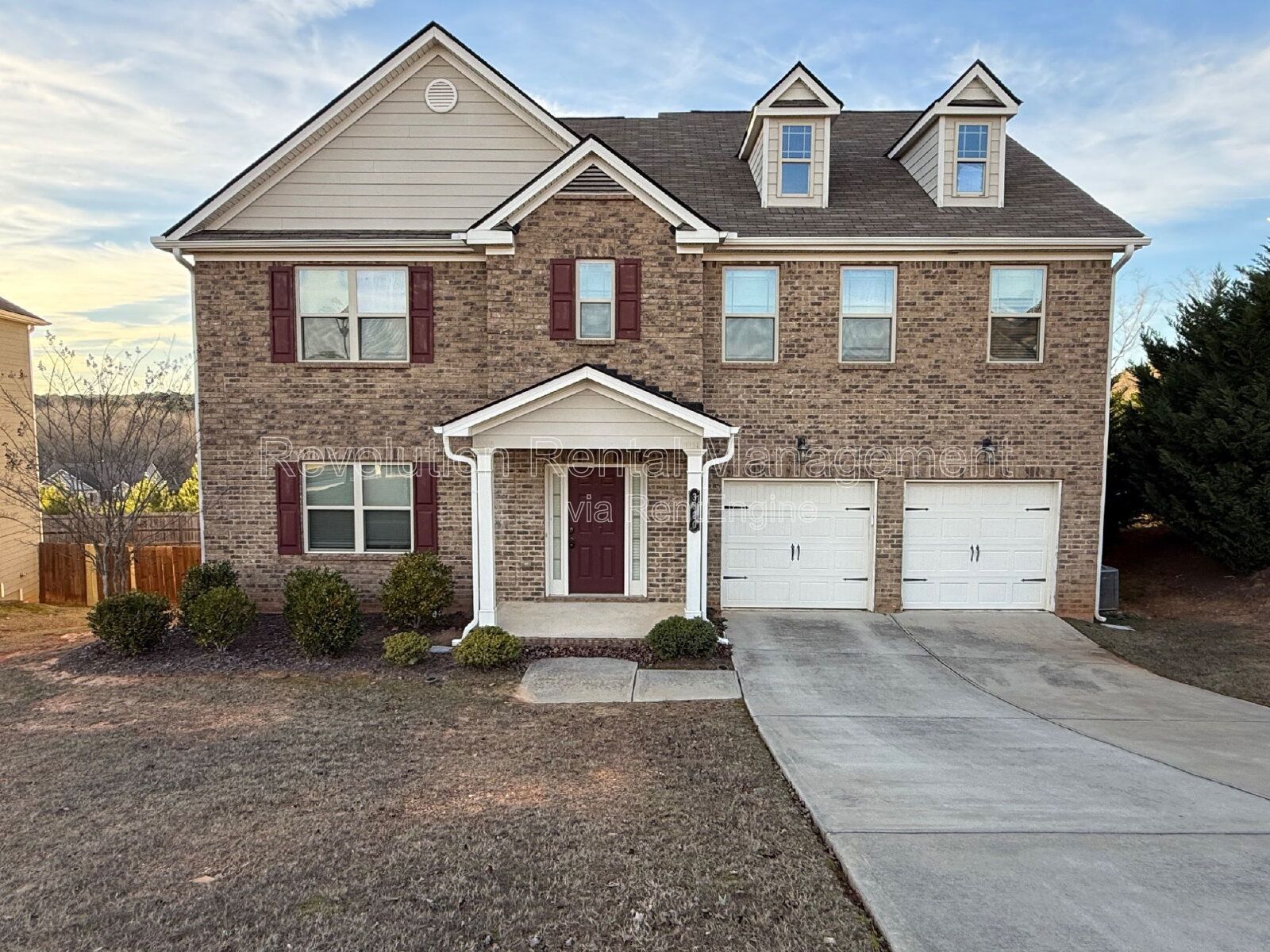 Spacious 4 bed 4 bath home in lovely Douglassville! property image