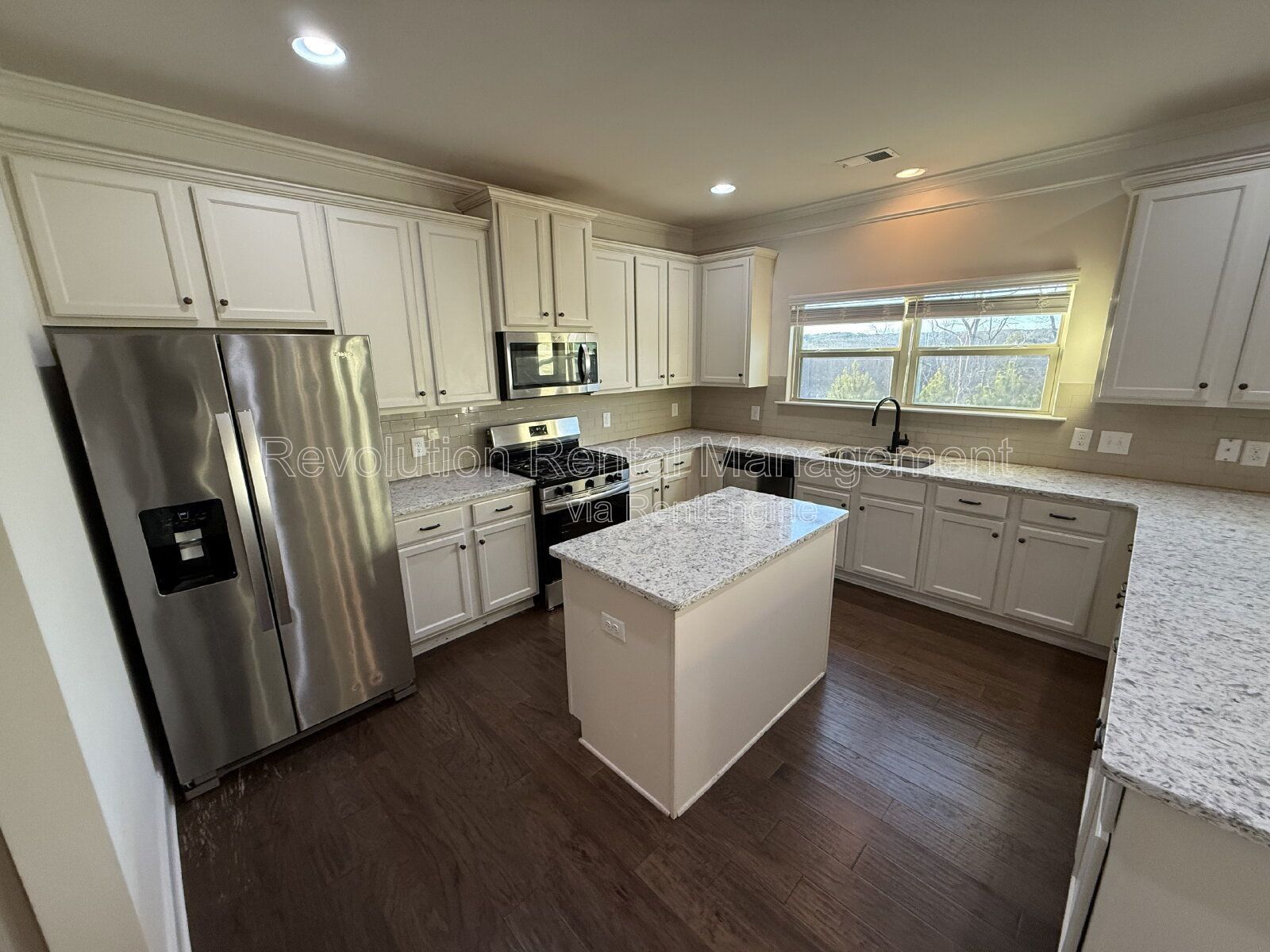 Spacious 4 bed 4 bath home in lovely Douglassville! property image