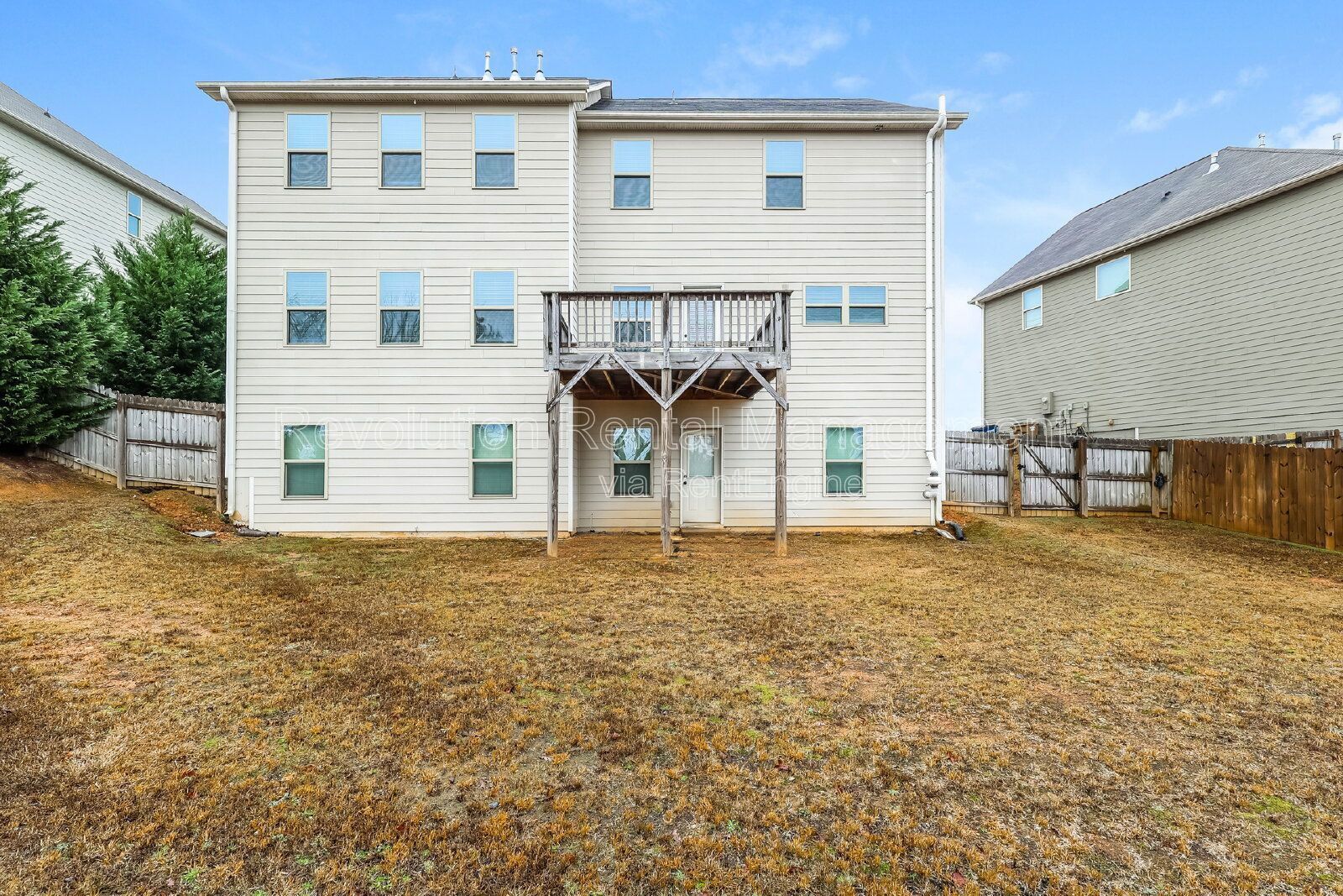 Spacious 4 bed 4 bath home in lovely Douglassville! property image