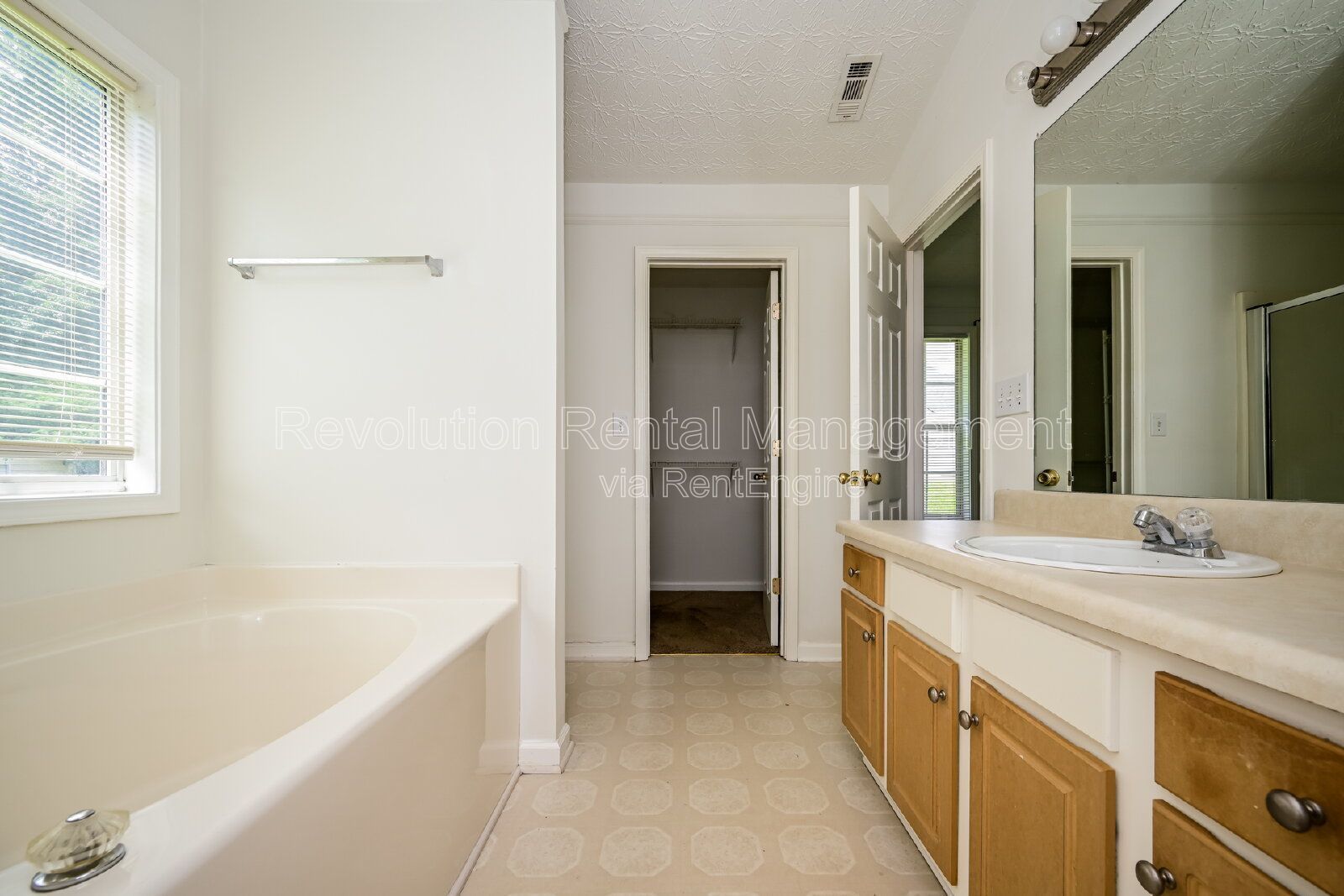 1,268 Sq Ft Single-Family Home in Covington, GA | Deck, 2-Car Garage & Fireplace property image