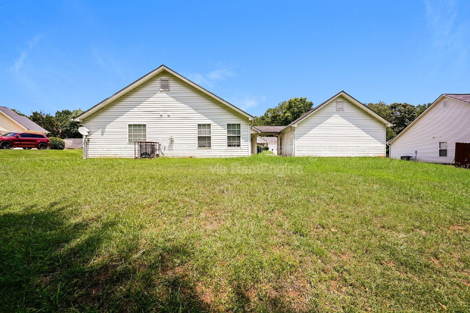 1,268 Sq Ft Single-Family Home in Covington, GA | Deck, 2-Car Garage & Fireplace property image