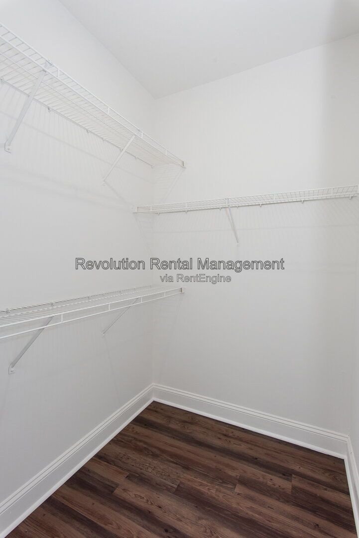 Discover comfortable in-town living at 840 United Ave SE, Unit 304, in Atlanta’s 30312. property image
