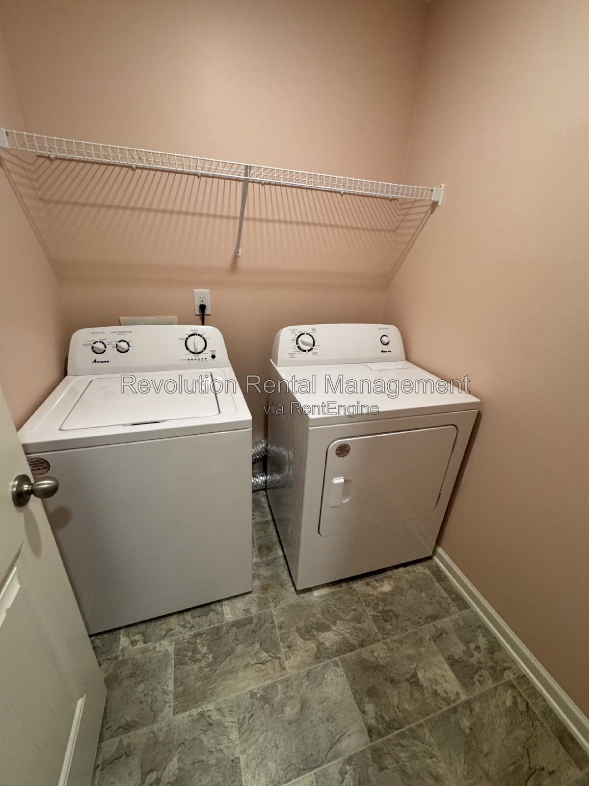 2020-Built Townhouse in Newnan | Garage, Fireplace & Lawn Care Included property image