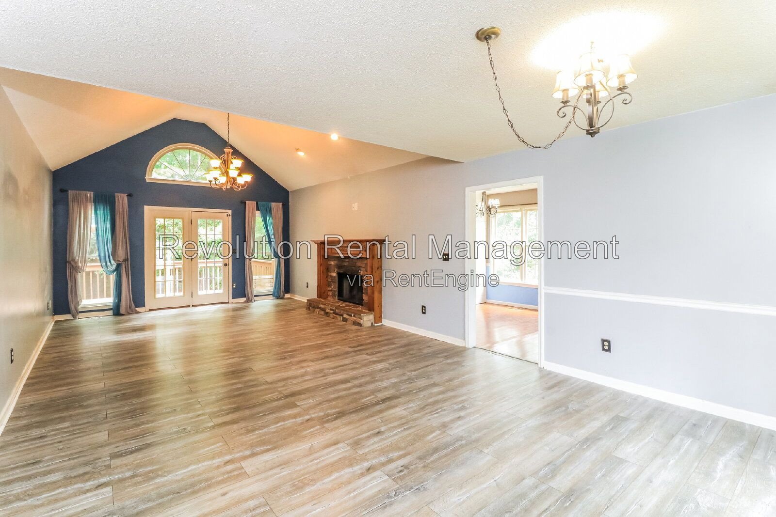 1,700 Sq Ft Single-Family Home with Basement, Fireplace & 2-Car Garage in Abbington — Douglasville, GA property image