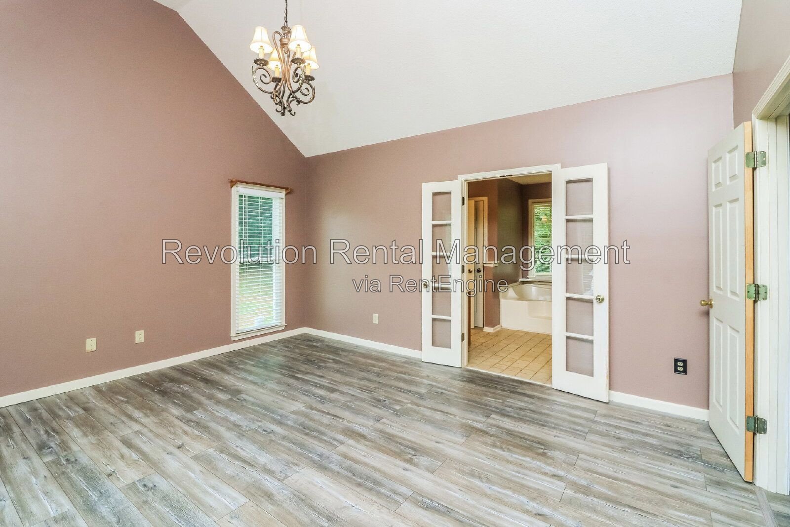 1,700 Sq Ft Single-Family Home with Basement, Fireplace & 2-Car Garage in Abbington — Douglasville, GA property image