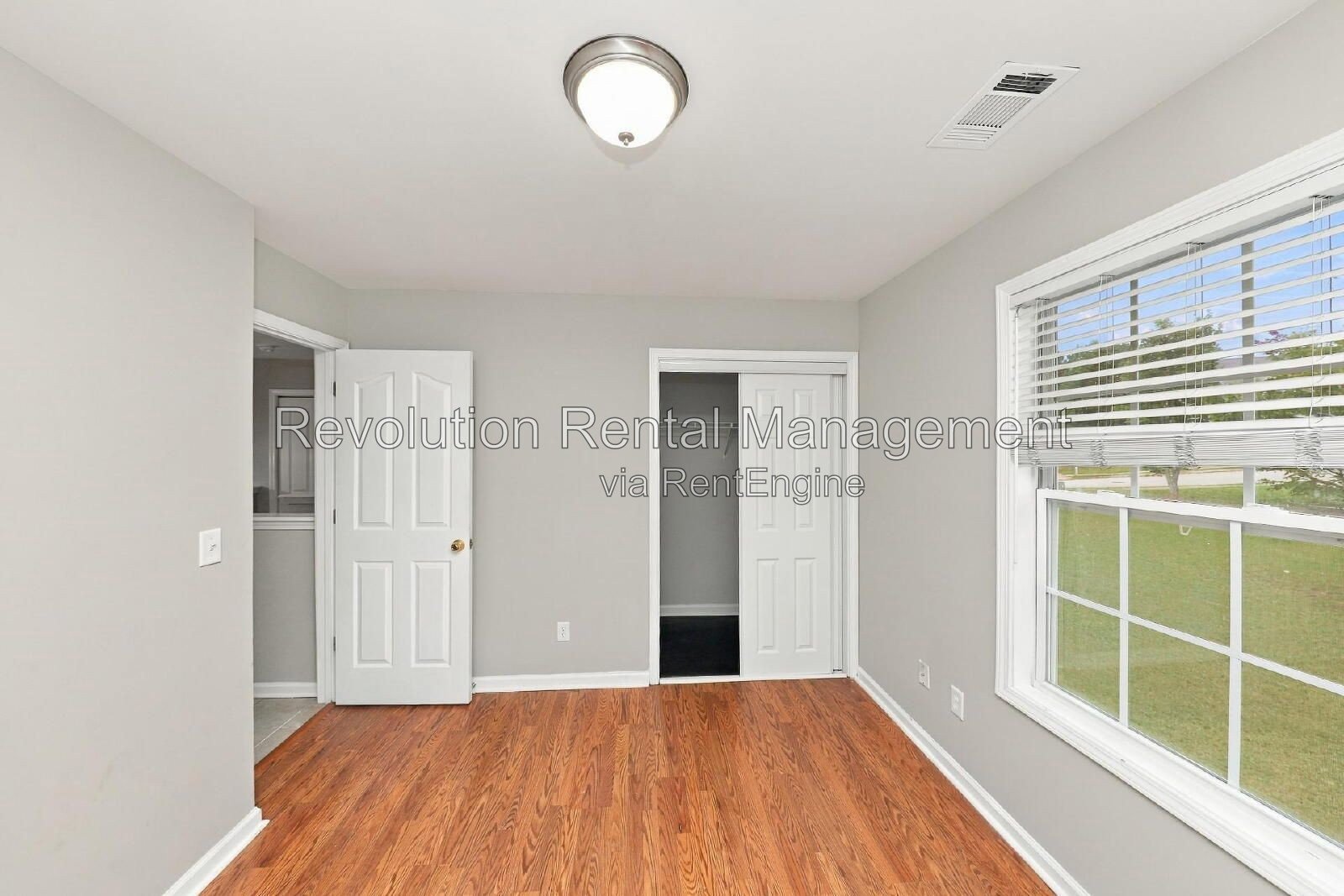 2-Story Single Family Home with 2-Car Garage, Fireplace & Hardwood Floors in Douglasville's Avalon property image