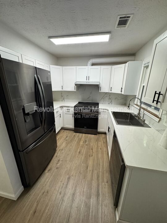 1305 Sweet Pine Dr property image