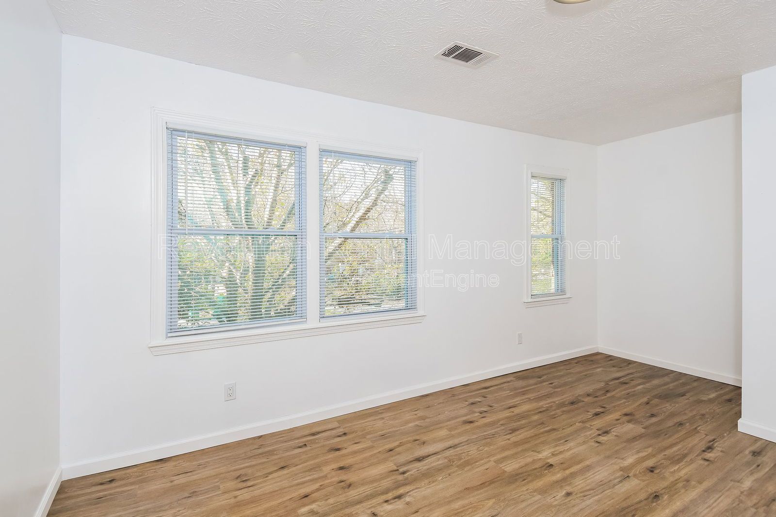 1303 Sweet Pine Dr property image