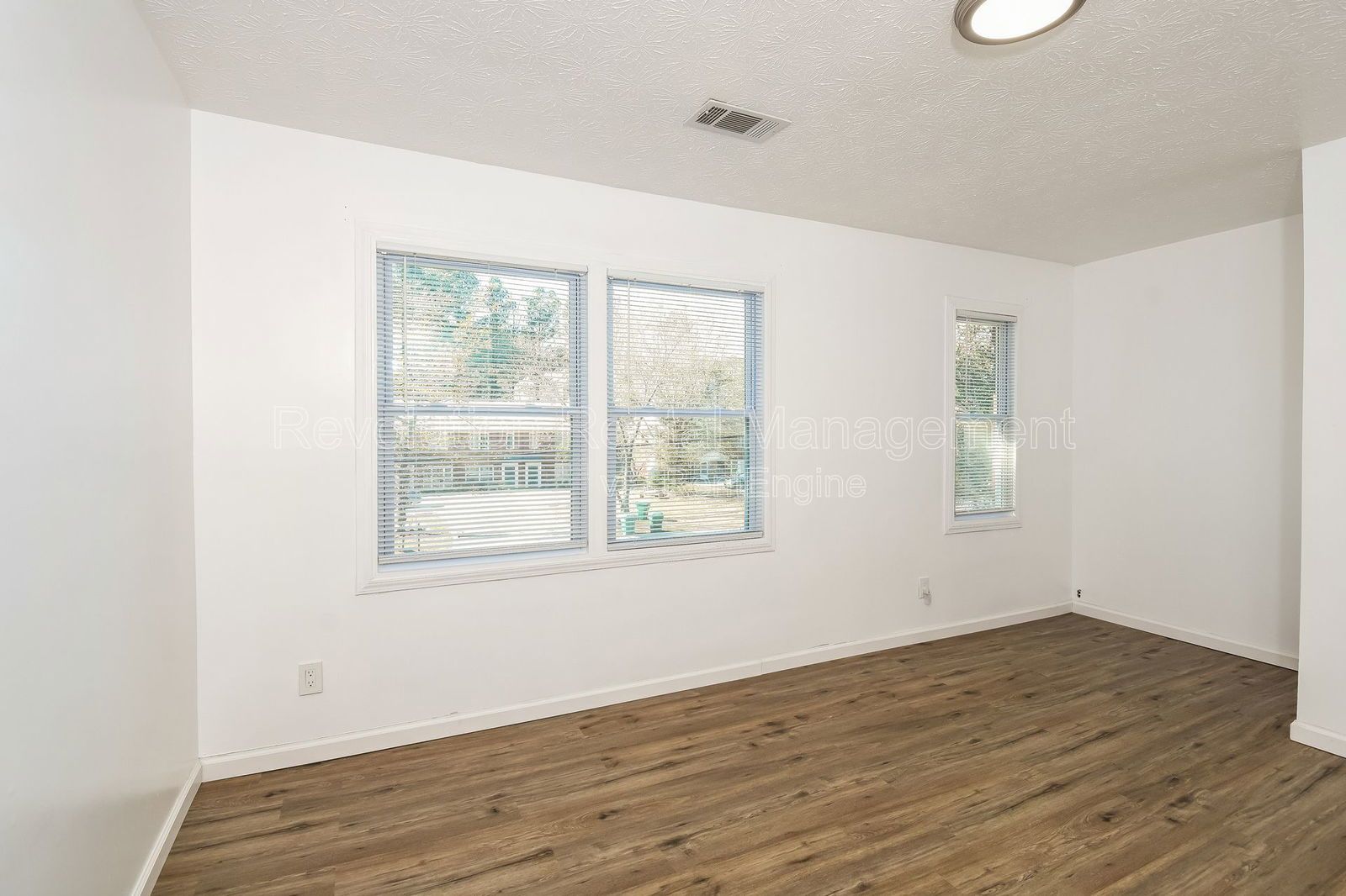 1307 Sweet Pine Dr property image